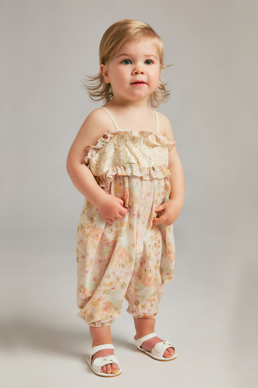 ANNA FLORAL ROMPER in colour Floral
