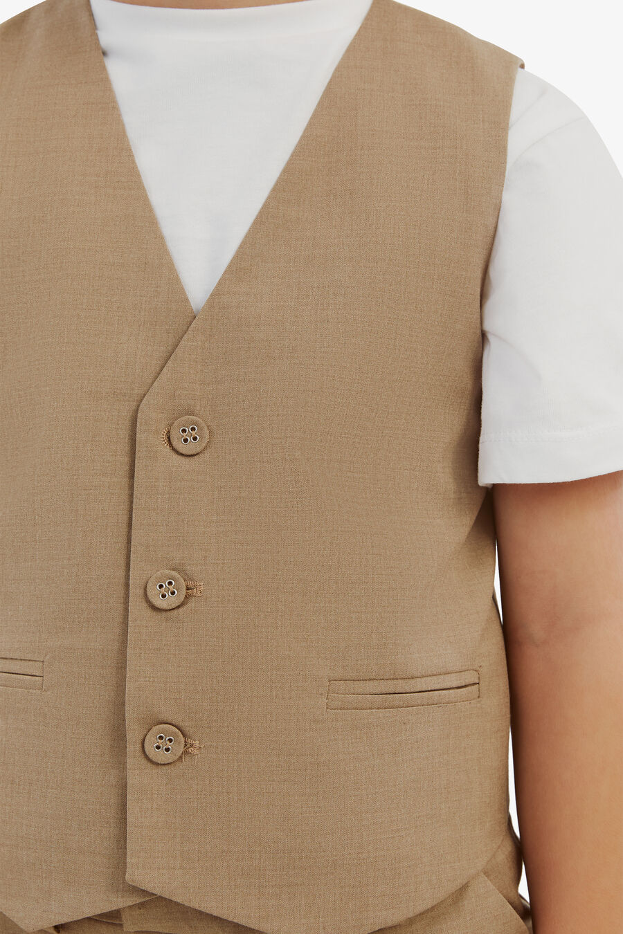CHARLES VEST in colour SAND