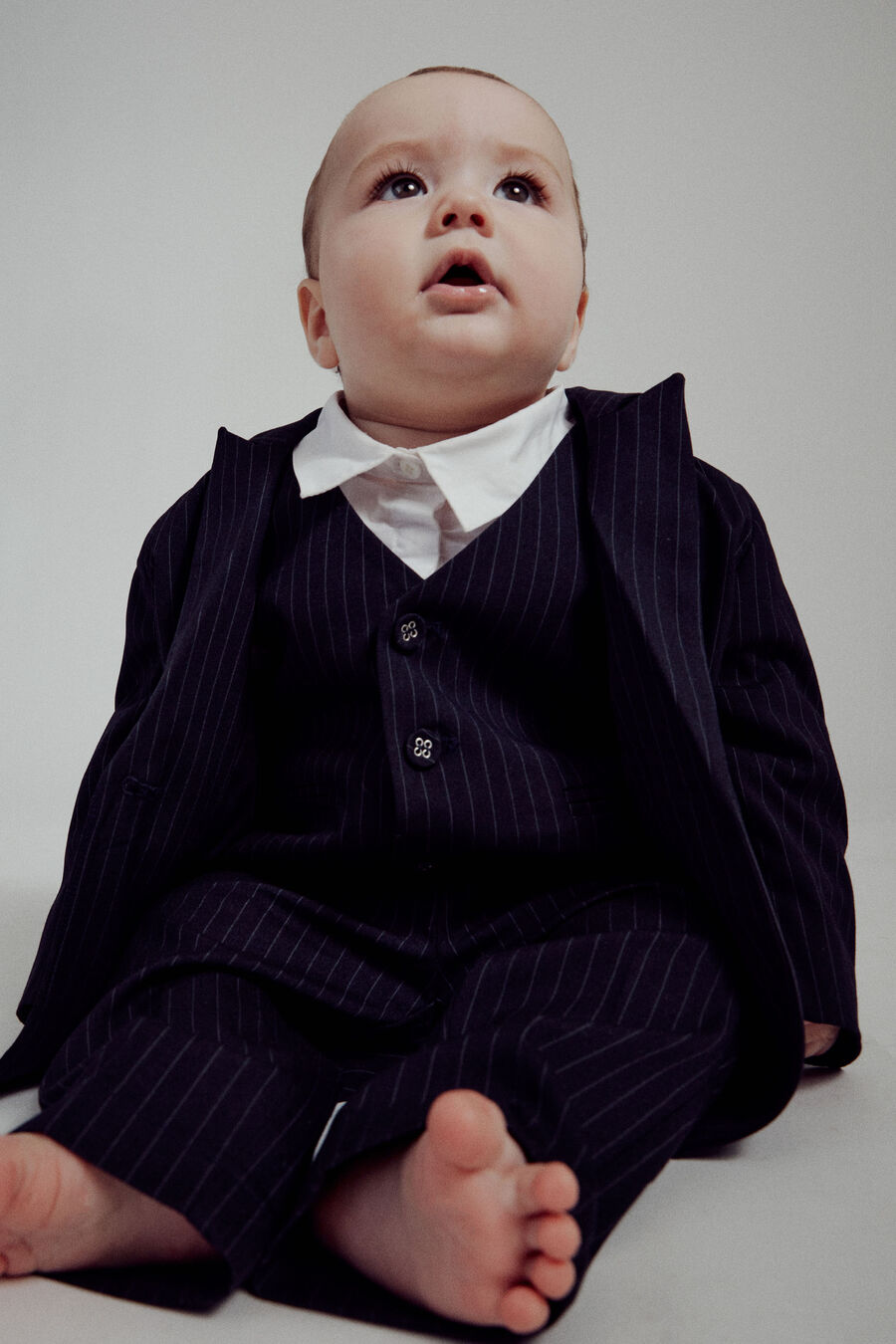 CHARLES PIN STRIPE BLAZER in colour Navy Pinstripe