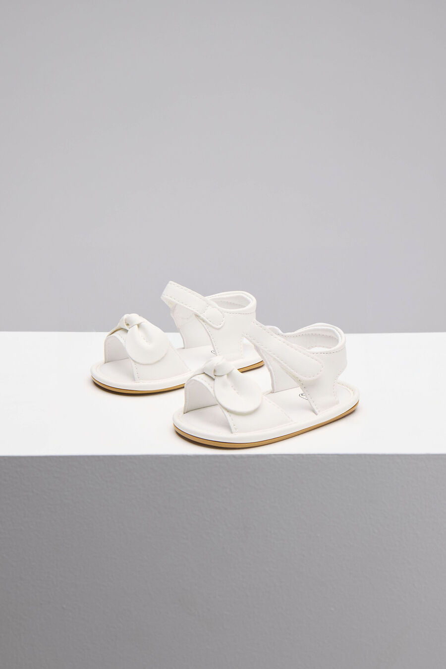 BABY BOW SANDALS in colour White