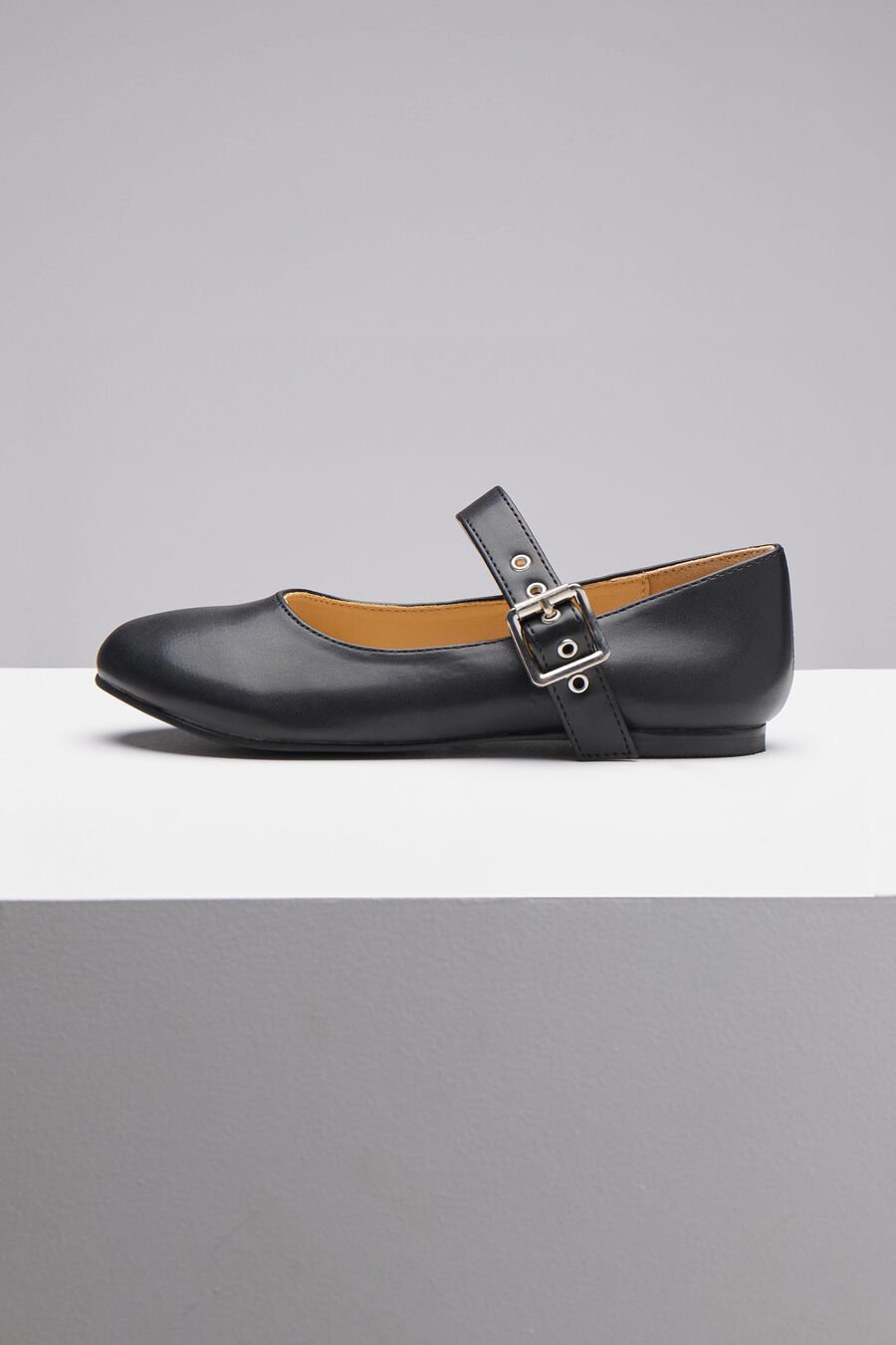 BALLET BUCKLE FLAT in colour BLACK