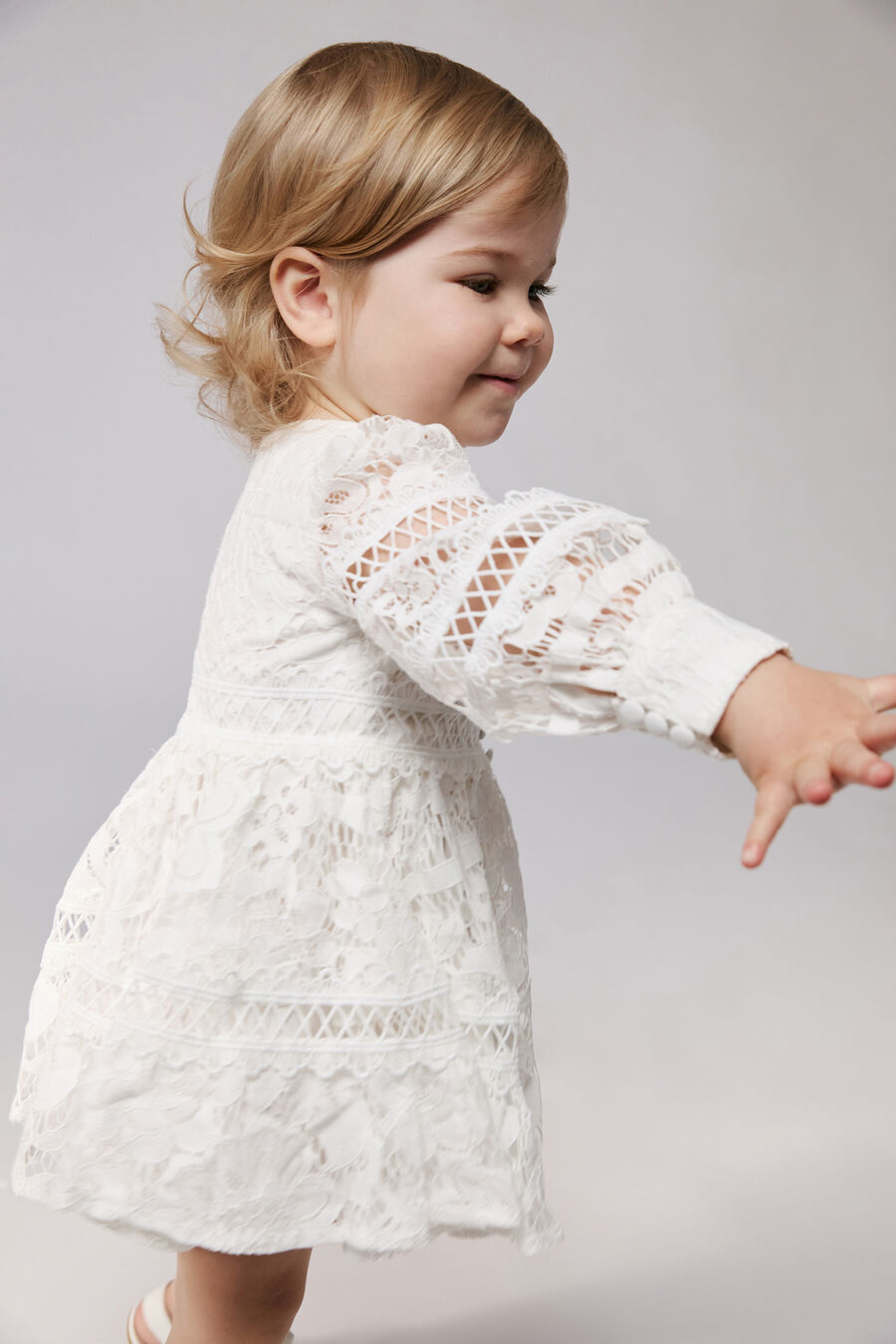VENICE FLORAL LACE DRESS in colour Ivory