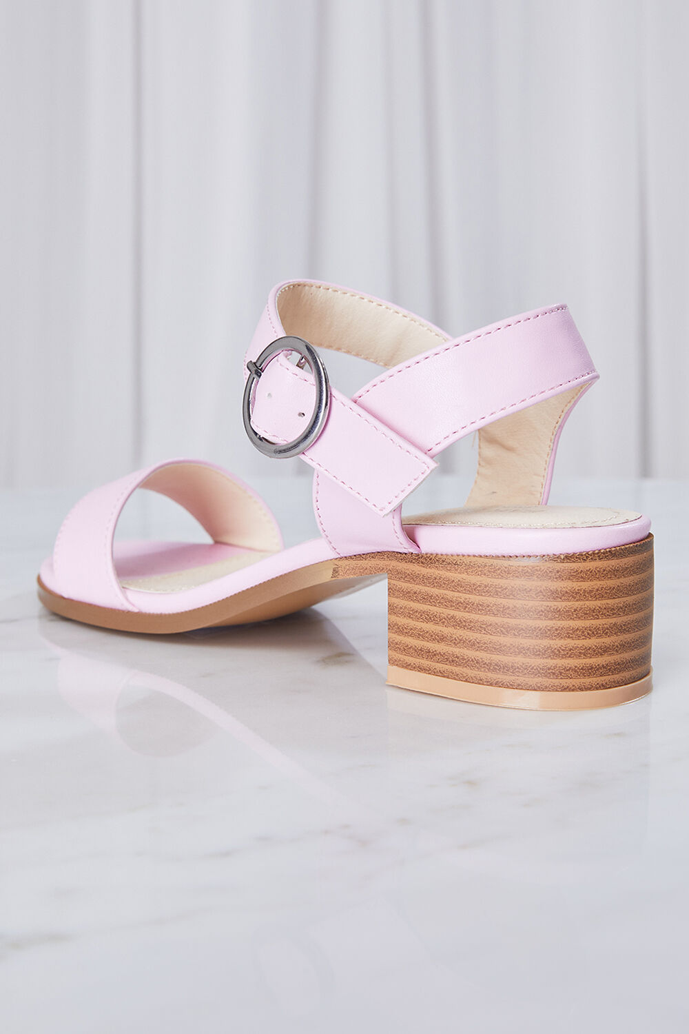 BUCKLE HEEL in colour PARADISE PINK