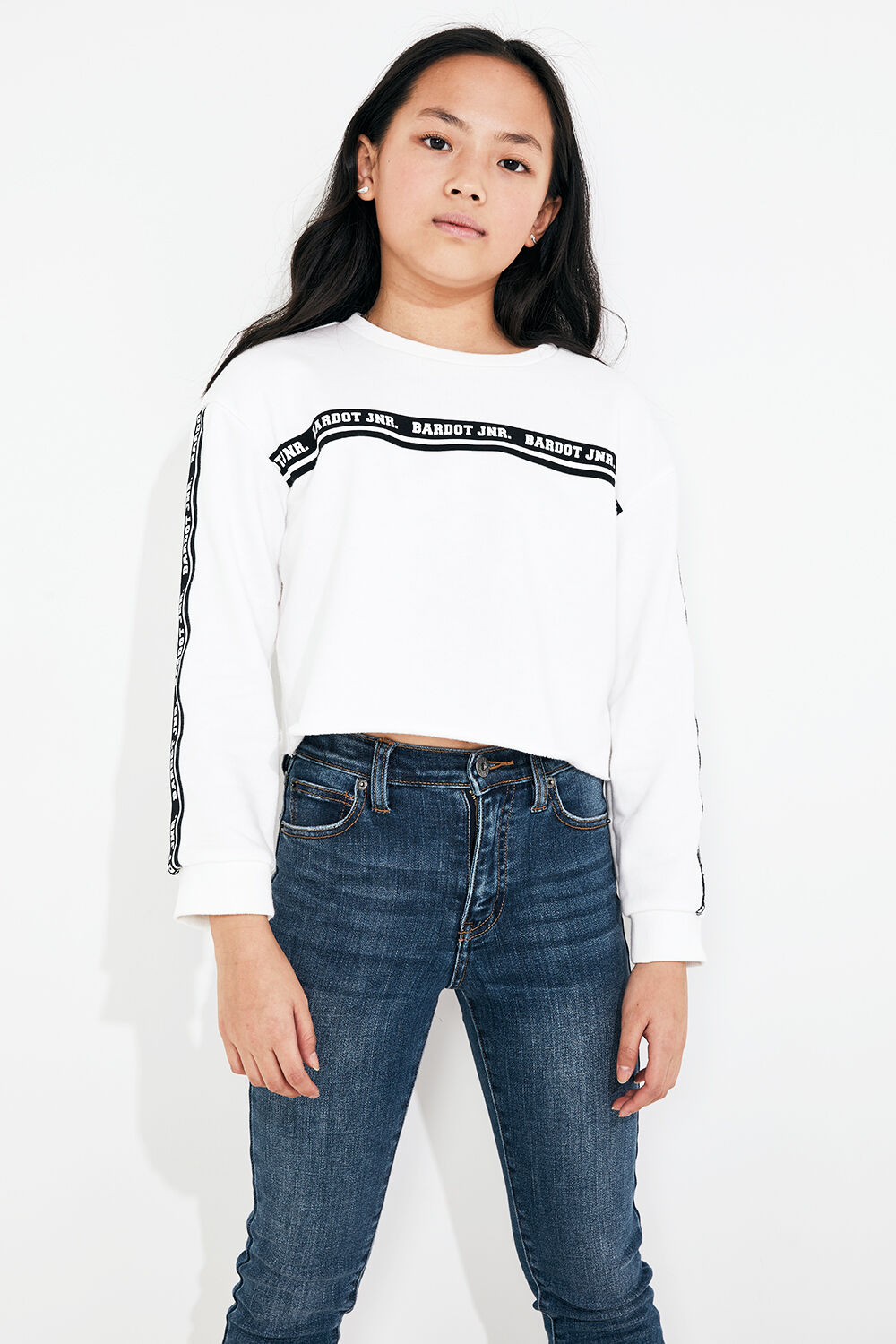 Junior Girl Cropped Sweat Top in Cloud